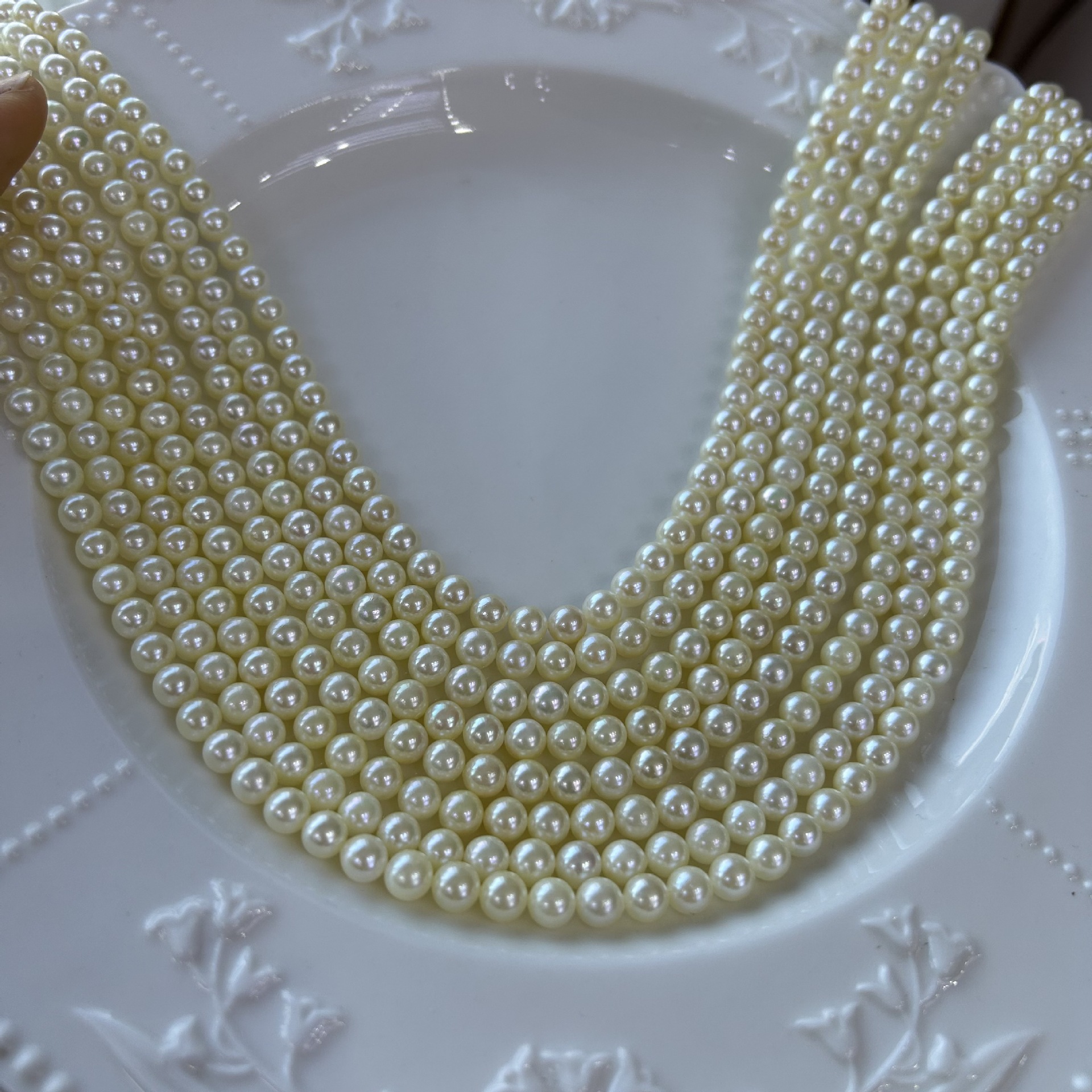 海水珍珠5-6mm akoya羽皇金正圆微瑕 半成品项链 高光高亮气质款
