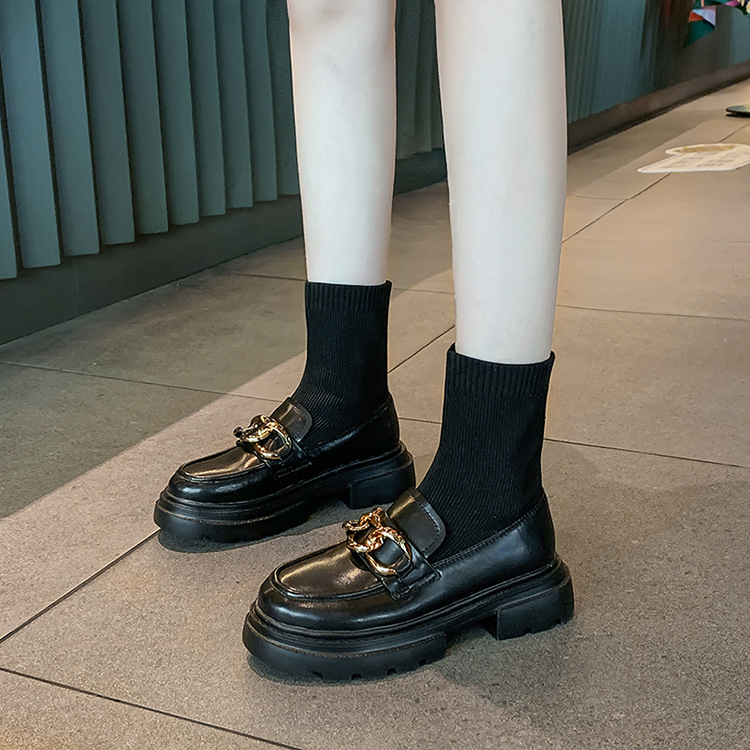 2021年秋冬新款厚底防水台针织马丁靴袜子短靴子女与裸靴批发代发