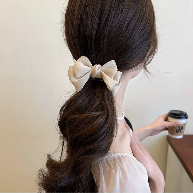 New Ins Bow Bun Grab Gap Former Red Barrettes Back Head Shark Clip Updo Gadget Headdress for Women