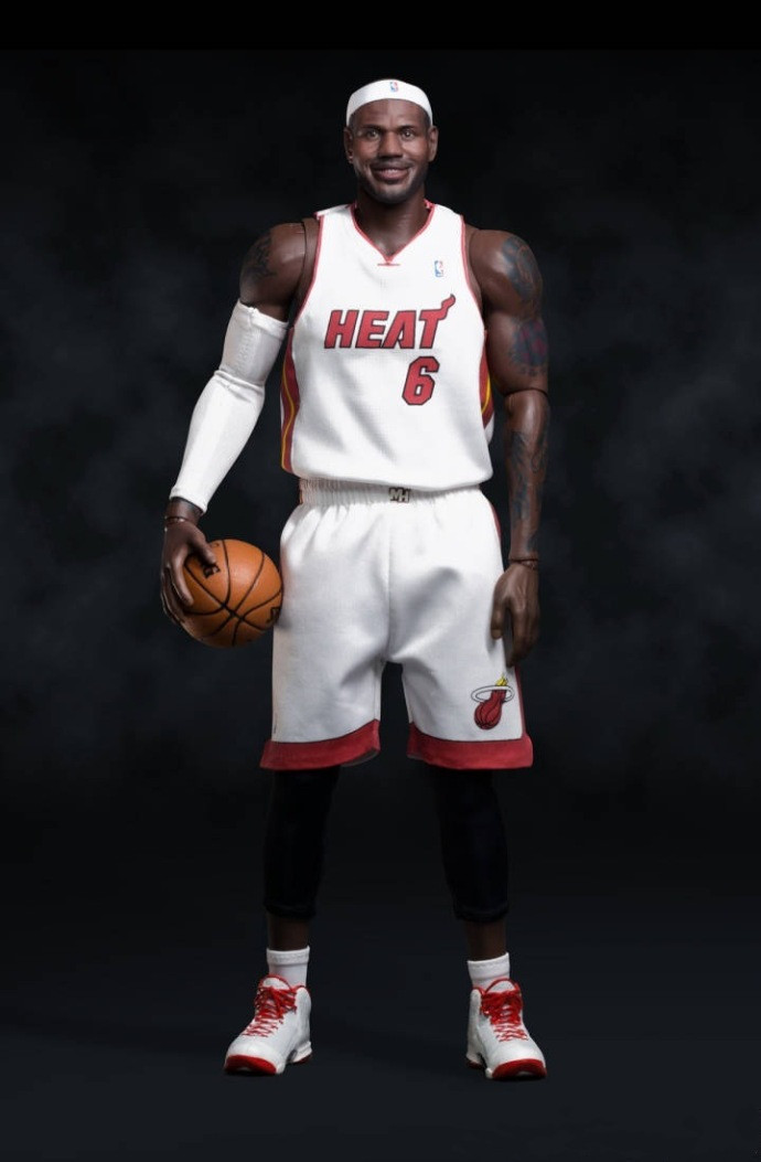 nba 篮球明星 热火队 勒布朗 詹姆斯 6号球衣 1/6可动手办