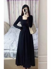 黑色长袖连衣裙子女装秋冬季2023新款法式赫本风长裙感小黑裙