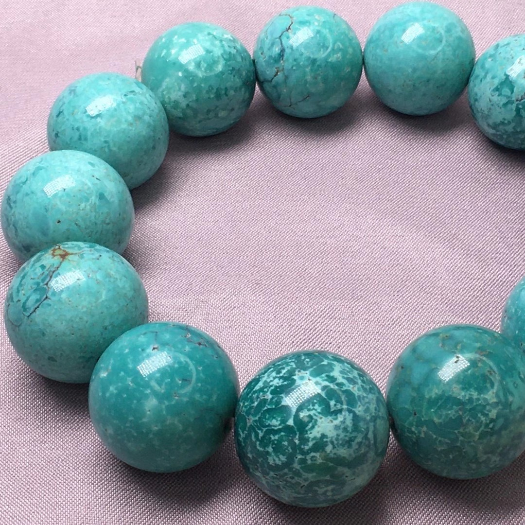 厂家批发原矿绿松石高瓷度雨点松圆珠男士手串 秦古料 盘玩玉化