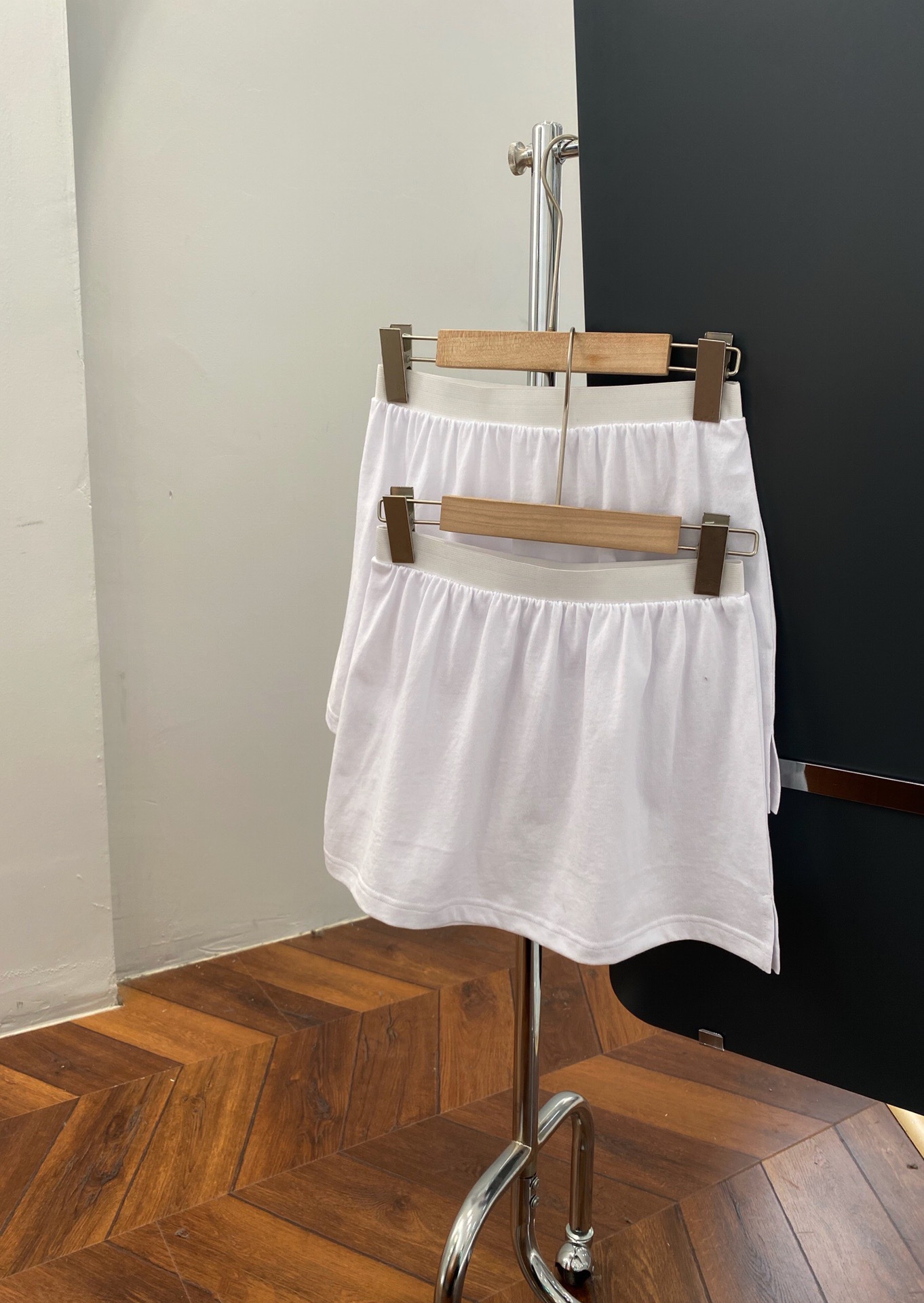 d 源头工厂 白色下摆内搭  叠穿屁帘儿短裙bn08043