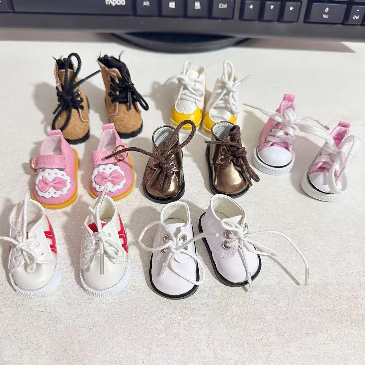 仅衣服】17cm拉布布鞋子泡泡玛特盲盒labubu鞋子衣服配饰运动鞋萌