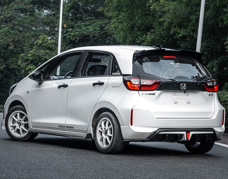 适用于本田4代2021新飞度gr9前铲前唇后唇侧裙改装外观小包围套件