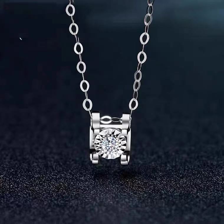 18k彩金钻石牛头泡泡项链女款吊坠玫瑰金au750锁骨链白金白项坠