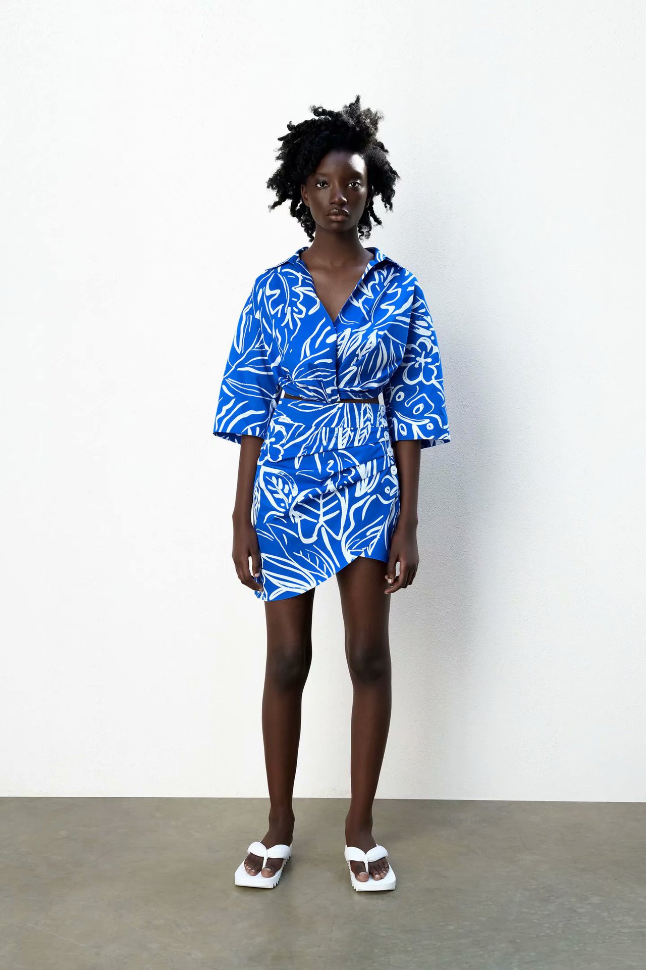 欧美风2021款春夏季新款女式印花褶皱半身裙女装n8-1530