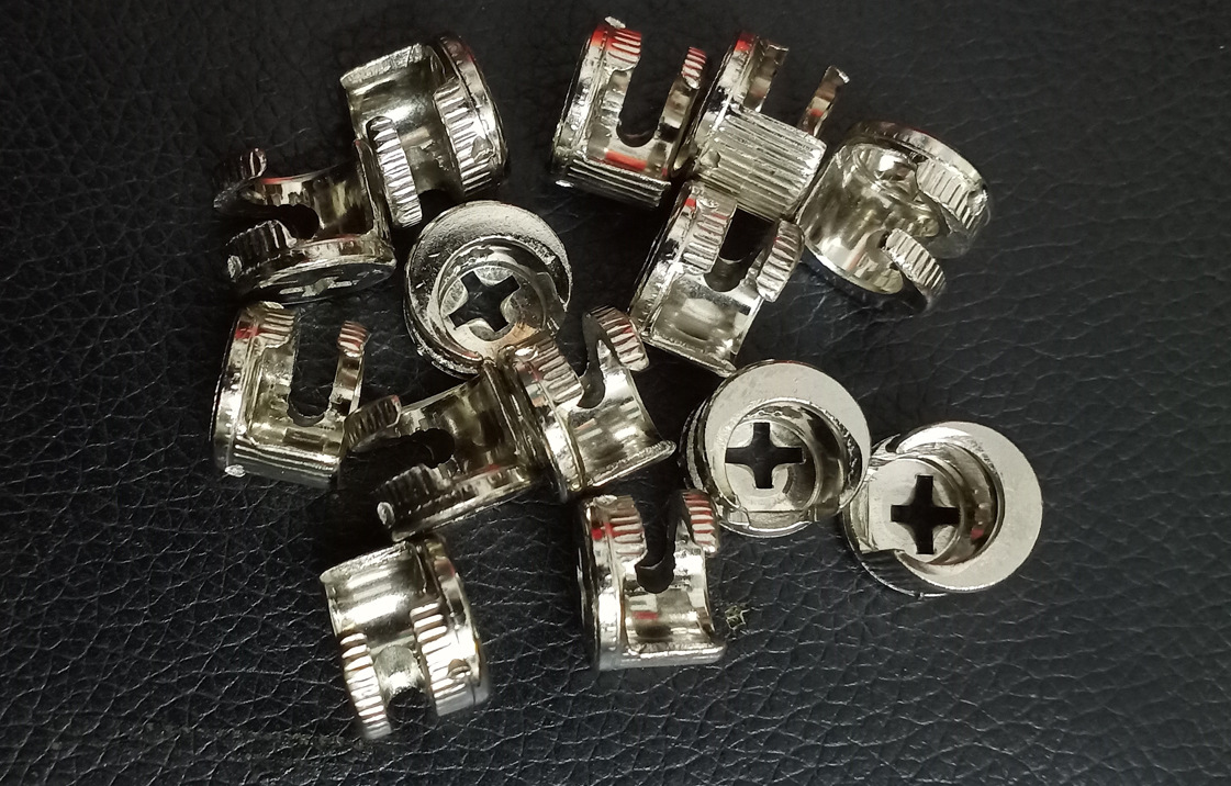 【三合一偏心轮】偏心轮多工位冷镦机|家具三合一连接件冷墩机