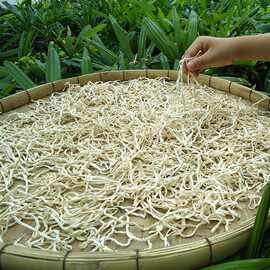 广西木瓜丝干酱菜青木瓜条干农家香辣散装木瓜丁休闲食品批发代发