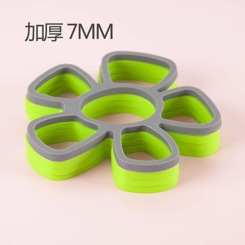 Kitchen Silicone Hollow Pattern Heat Proof Mat Silicone Placemat Porous Pot Mat Coaster Table Anti-Scald