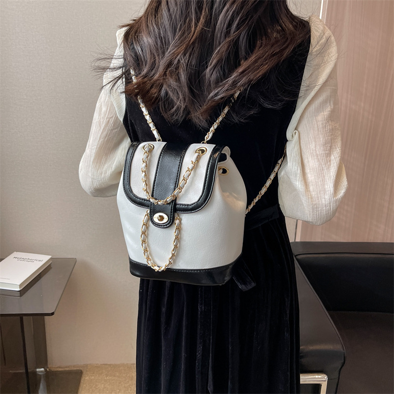 Korean Style Niche Autumn and Winter Mini Chanel Style Chain Backpack Female Ins Blogger Student Oil Wax Leather Shoulder Bag