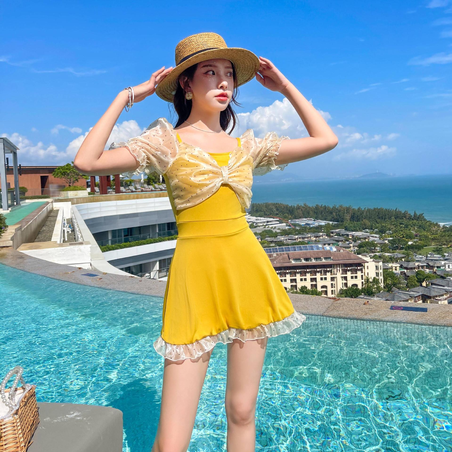 新款蝴蝶结泡泡袖露肩性感纯色荷叶边复古波点时尚裙式连体泳衣女