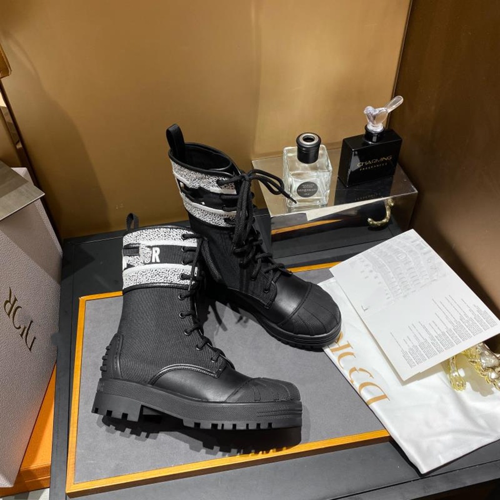 王子文baby杨颖同款马丁靴女英伦风中筒厚底机车骑士靴平底短靴