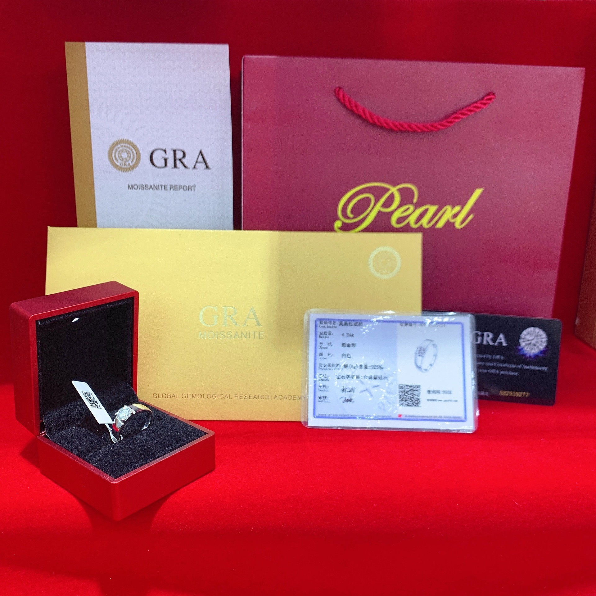 1克拉莫桑钻男戒 925银经典男士戒指 仿真钻戒带证书套装直播货源