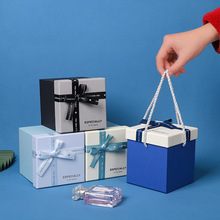 轻奢卡通方形手提盒苹果皮带收纳盒精品高感纸盒女学生送礼礼物盒