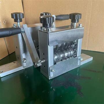 废旧电线拨线剥皮机电缆剥线机小型废铜线去皮家用全自动电动手动