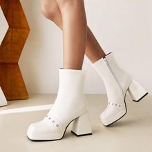 鞋女2021年方头厚底粗跟超高跟中筒女冬季短靴白色靴子大码靴 XJ