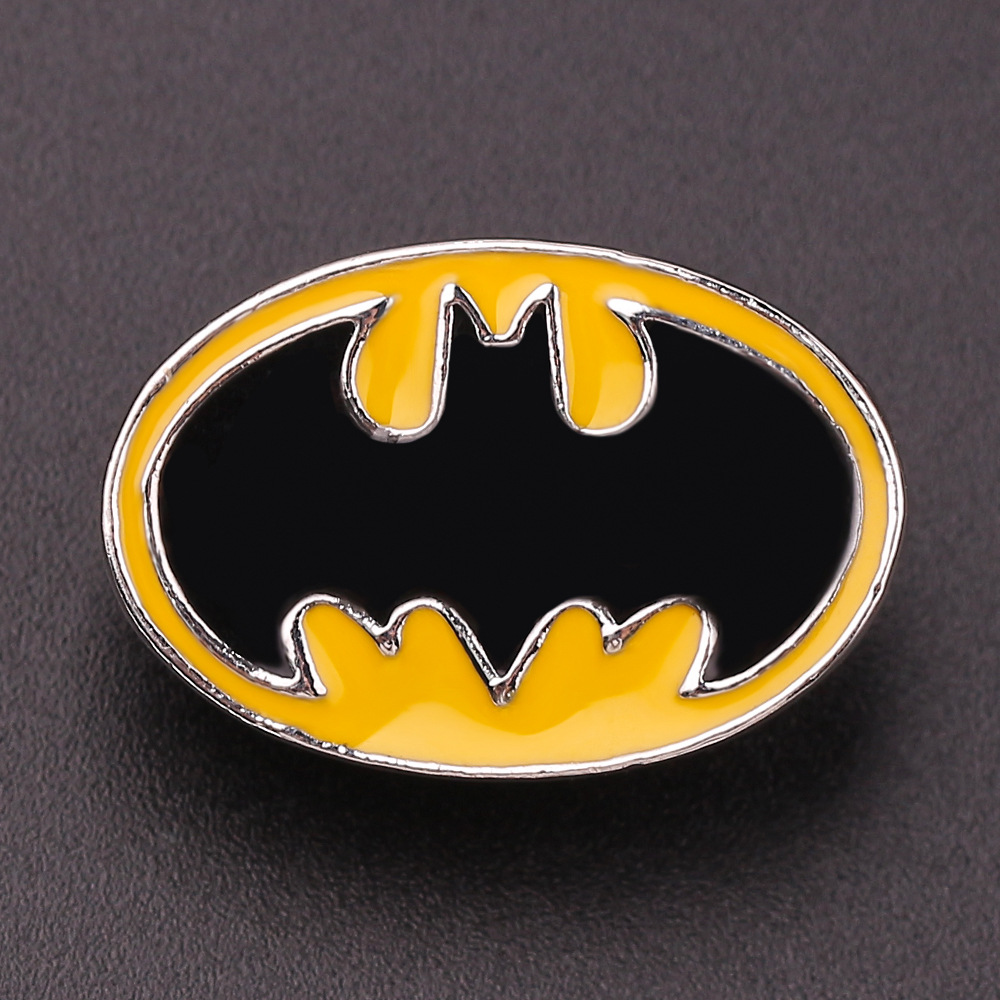 跨境电影周边 batman 蝙蝠侠徽章卡通胸针 合金别针衣服包包配饰