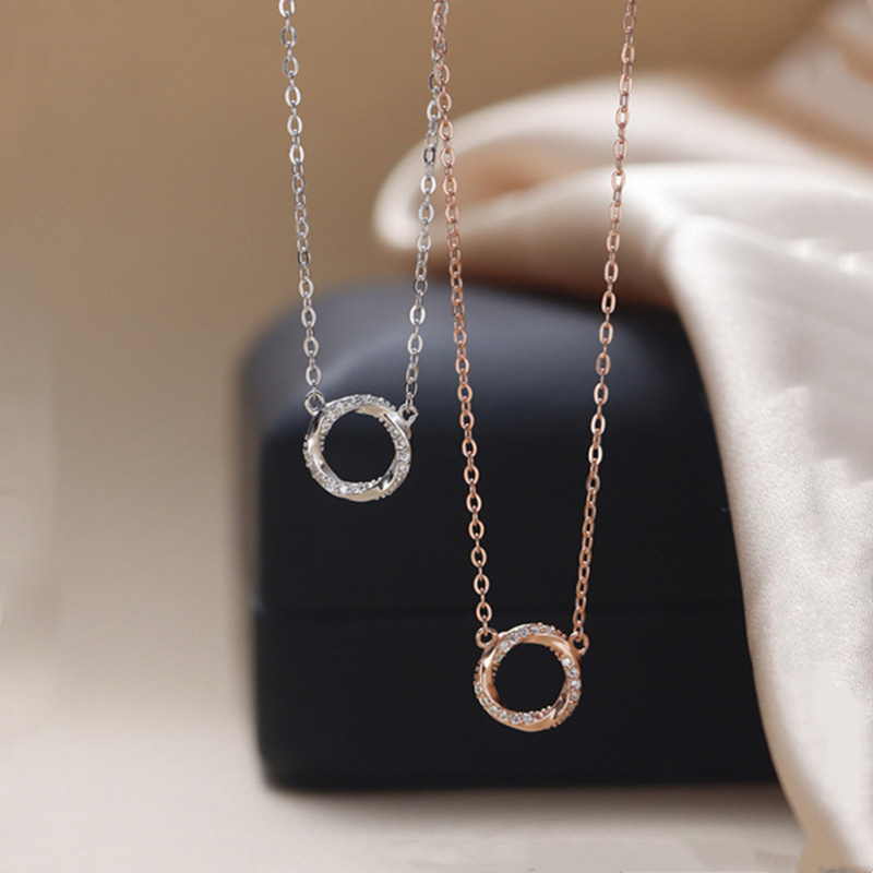 s925纯银莫比乌斯环项链女 简约ins轻奢风小众设计锁骨链韩国百搭-阿