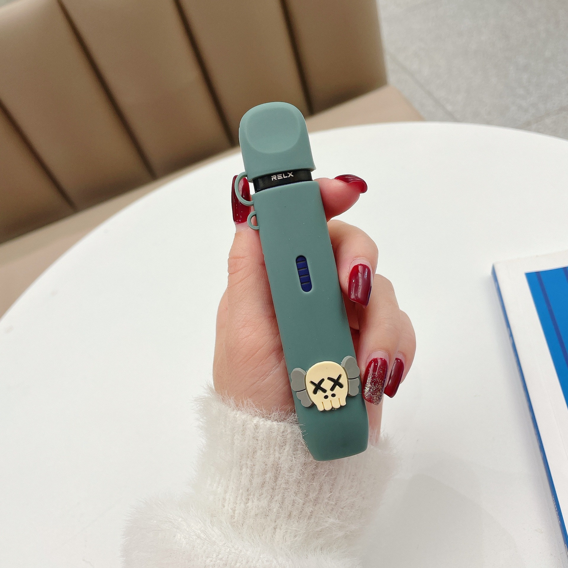 新yuke5代硅胶套卡通套relx5代保护套悦客烟套悦克绳贴纸relax1