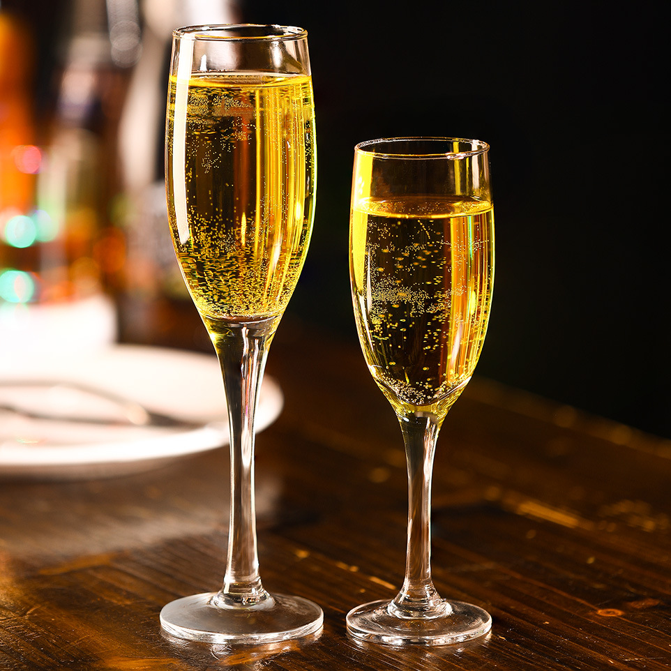 香槟杯玻璃婚庆杯子高脚杯无铅玻璃杯红酒杯洋酒威士忌杯活动专用