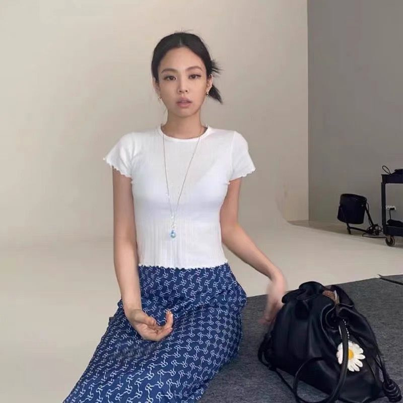 金智妮jennie同款上衣木耳边 bm短款纯欲短袖t恤女-阿里巴巴