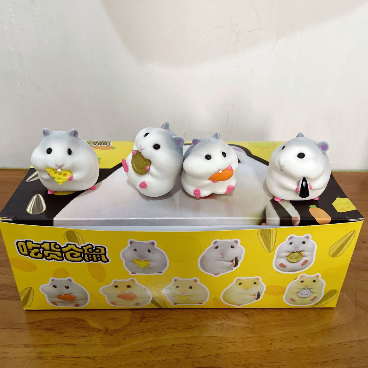 Foodie Little Hamster Trendy Doll Blind Box Car Decoration Hand-Made Flocking PVC Capsule Toy Model Wholesale Toy Factory