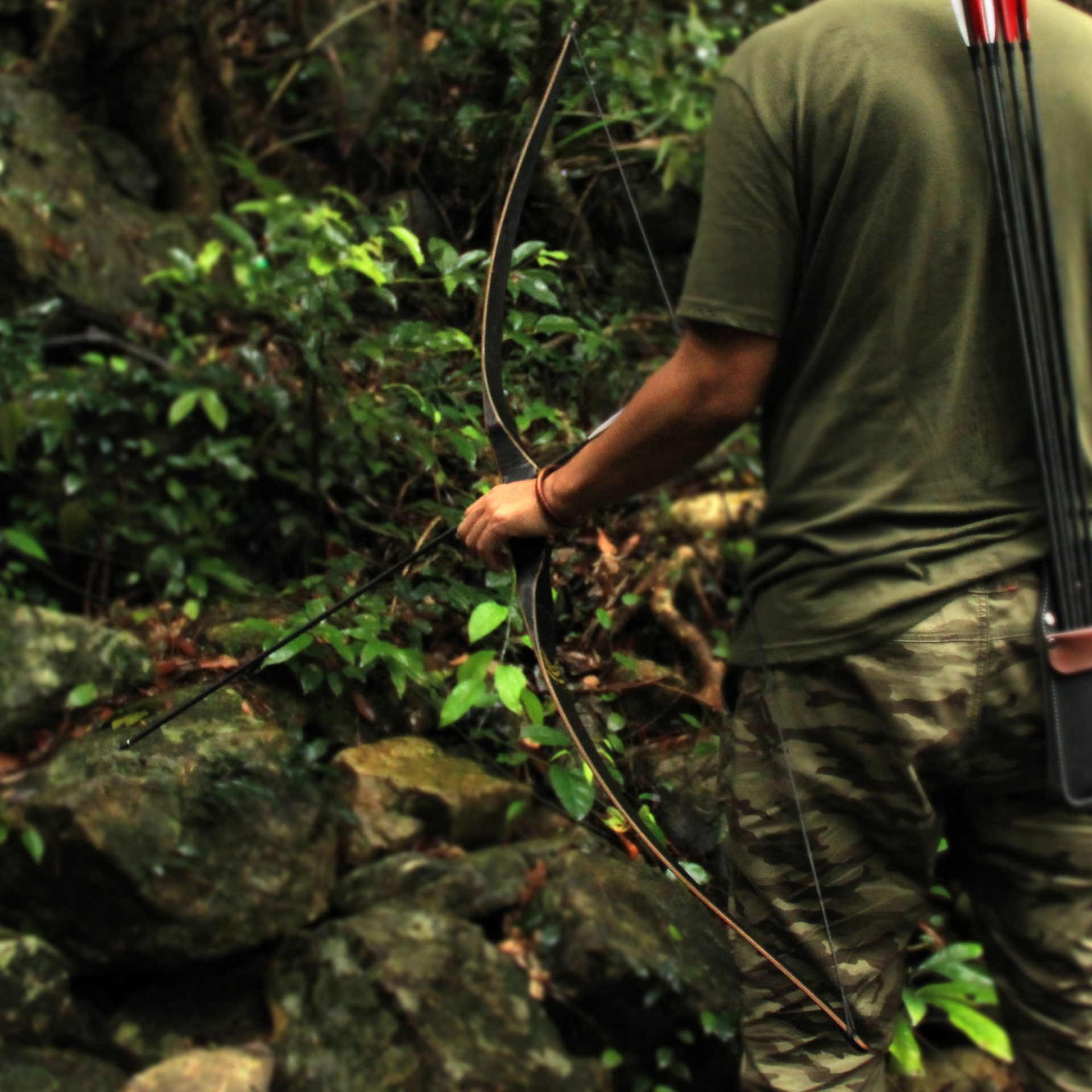 黑猎人一体d形长弓幽灵鸟传统美猎弓箭户外射击器材装备成人入门