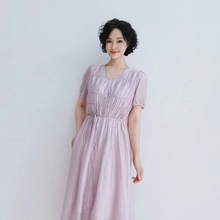 3231 夏季新款时尚V领纯色简约大方褶皱设计优雅气质连衣裙A11