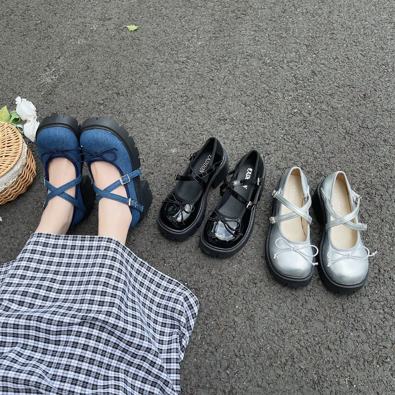2023秋冬新款英伦交叉玛丽珍厚底高跟浅口单鞋蝴蝶结jk制服小皮鞋