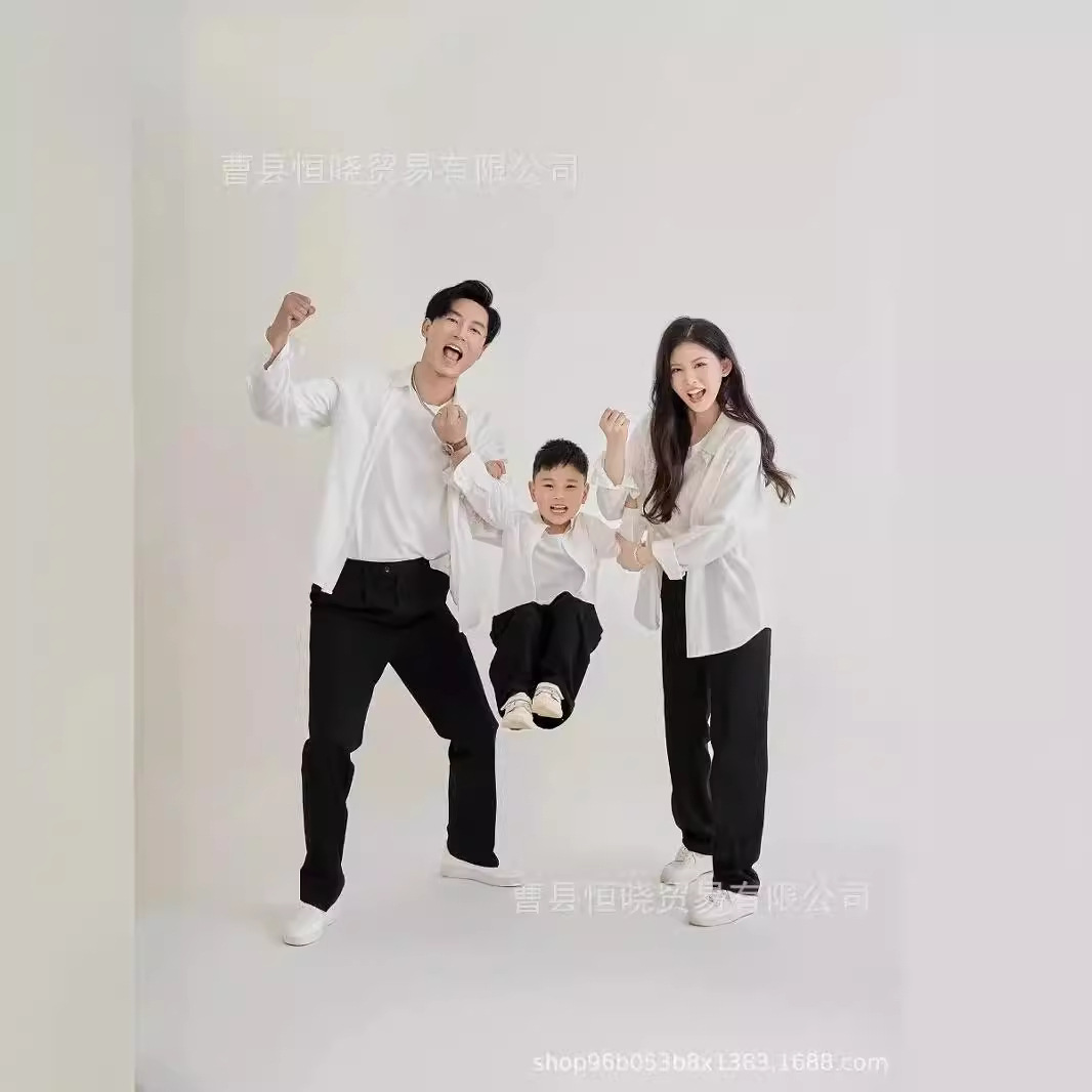 新款全家福摄影服装一家三口简约亲子装家庭装影楼拍照写真套装