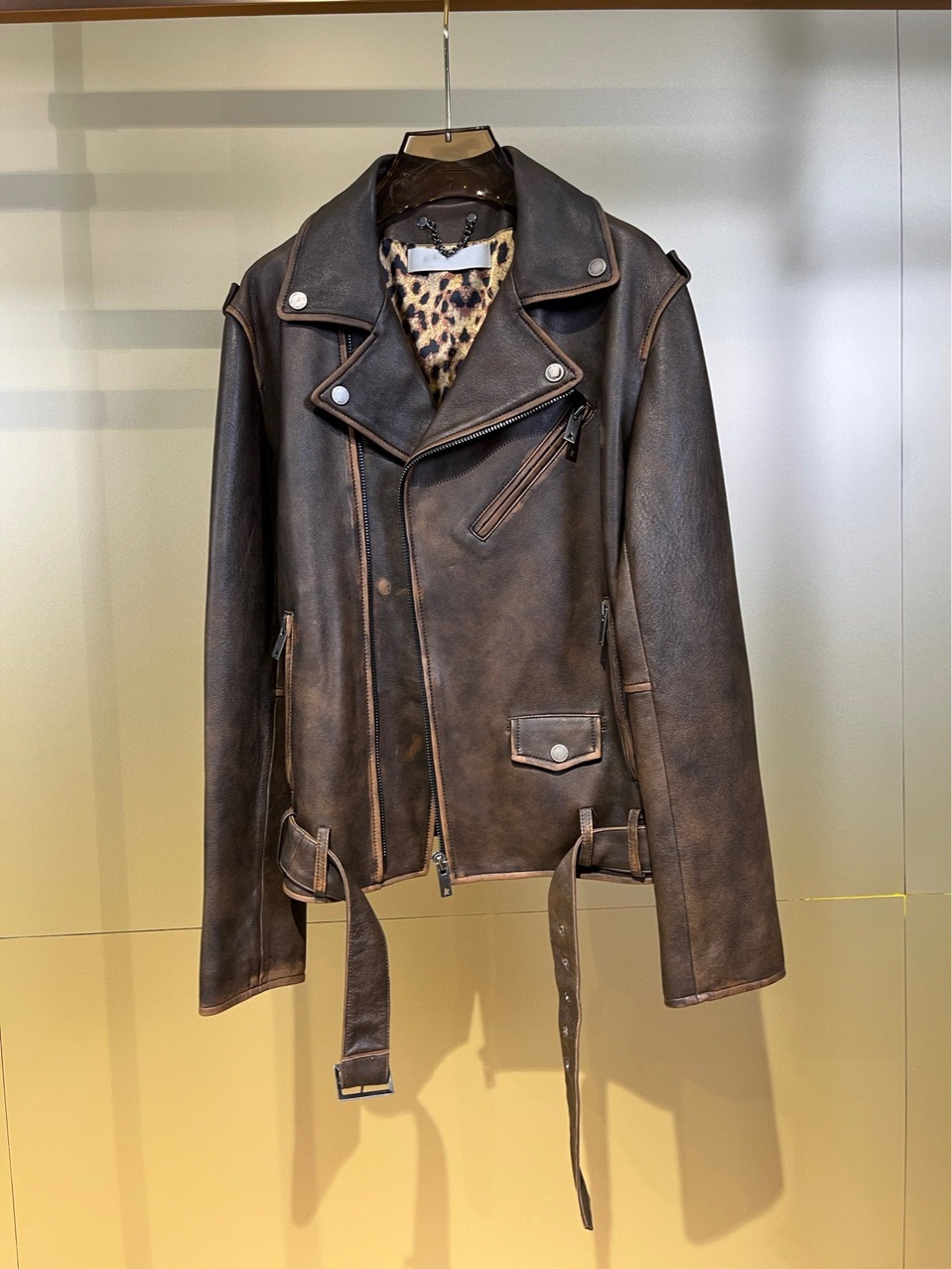 做旧绵羊皮皮衣女短款海宁真皮外套加厚复古风擦色机车服夹克