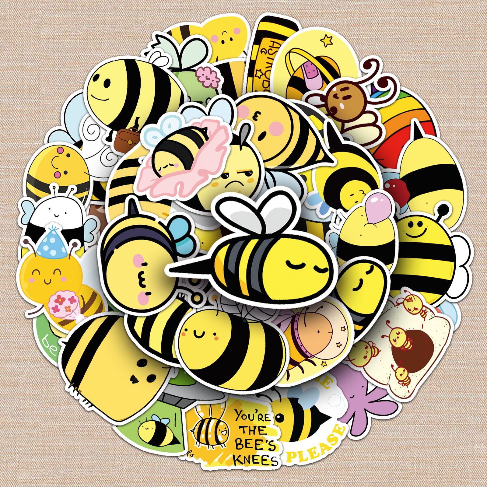 51张卡通可爱小蜜蜂贴纸diy创意涂鸦咕卡行李箱笔记本电脑贴纸