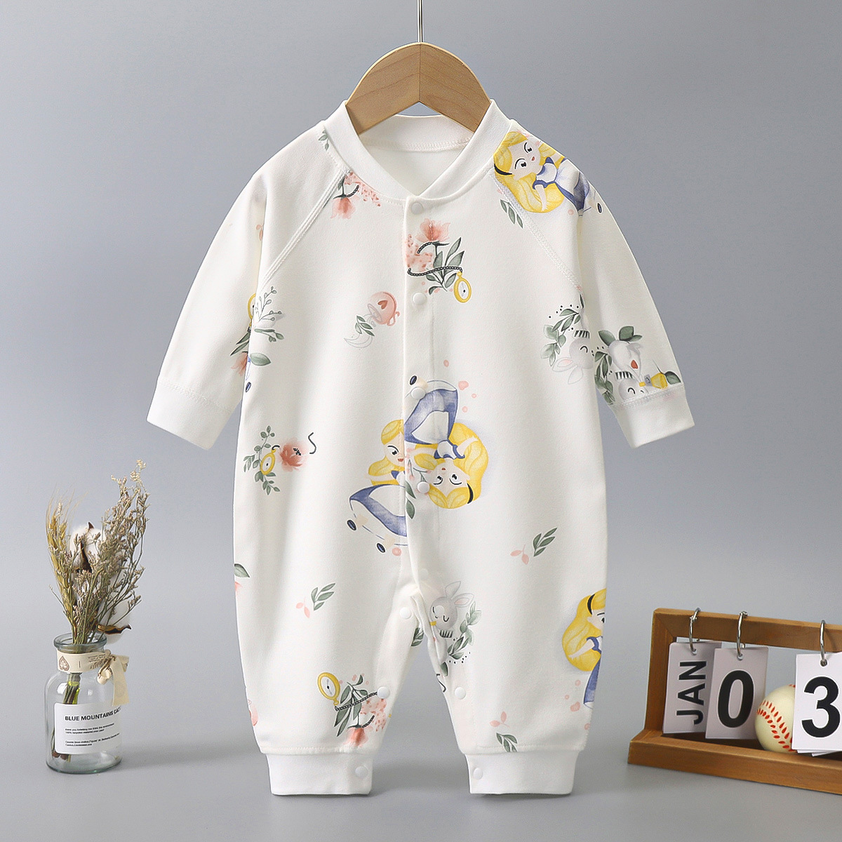 Baby Jumpsuit Spring and Autumn Boys and Girls Baby Autumn Romper Newborn Children's Clothes Pure Cotton Boneless Four Seasons Romper Baby Clothes