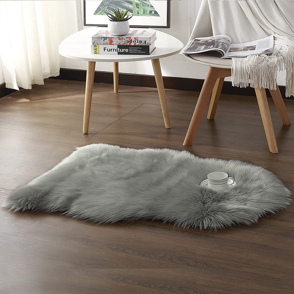 Cross-Border Factory Direct Sales Wholesale Wool-like Carpet Plush Living Room Bedroom Non-Slip Absorbent Feet Feel Comfortable Skin-Friendly