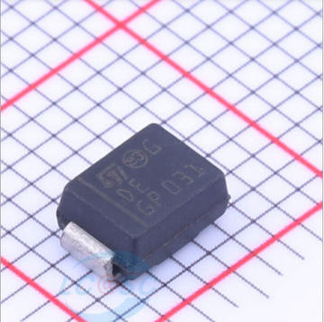 贴片二极管sm6t6v8ca sm6t6v8a smb 印记de do-214aa全新进口