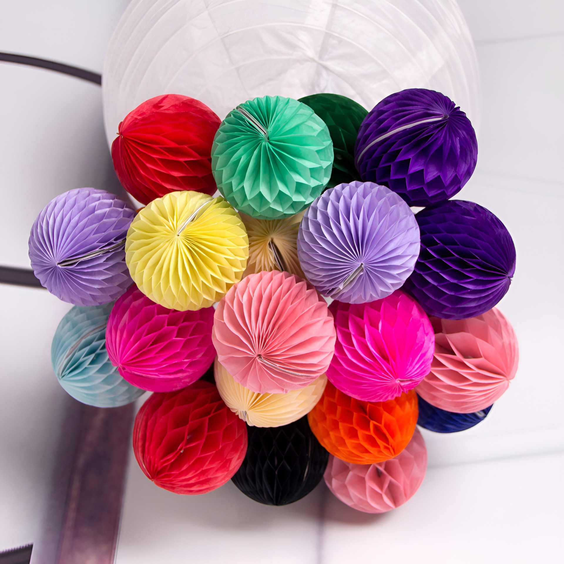 亚马逊彩色蜂窝球纸拉花装饰生日派对婚庆场景布置装饰纸质装饰品