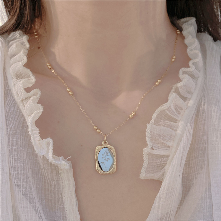 Niche Retro Design Mirror Rose Necklace Sweater Chain All-Matching Graceful Titanium Steel Necklace Long Jewelry Female