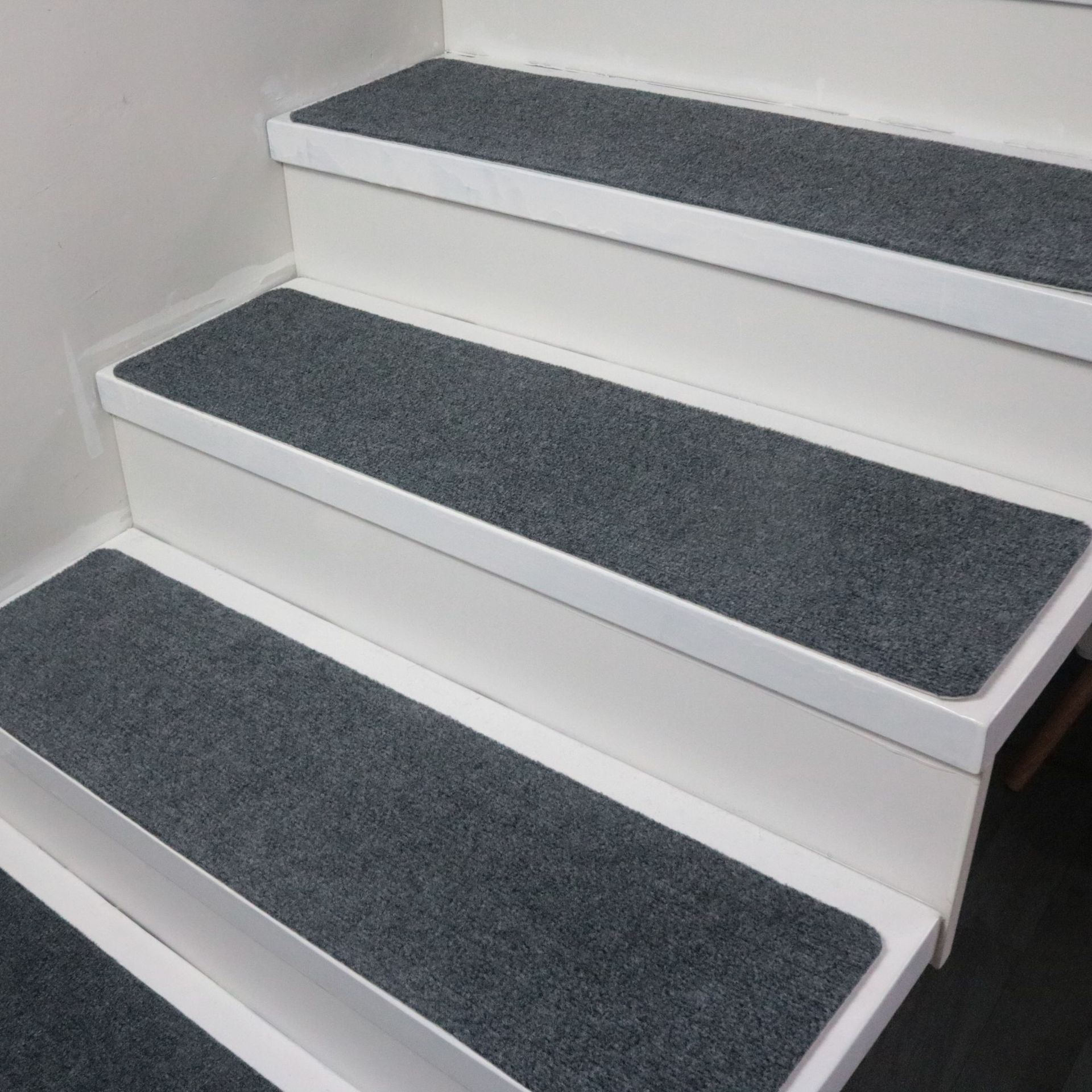 纯色楼梯踏步垫脚垫免胶自粘楼梯防滑垫家用纯色实木楼梯地毯定制