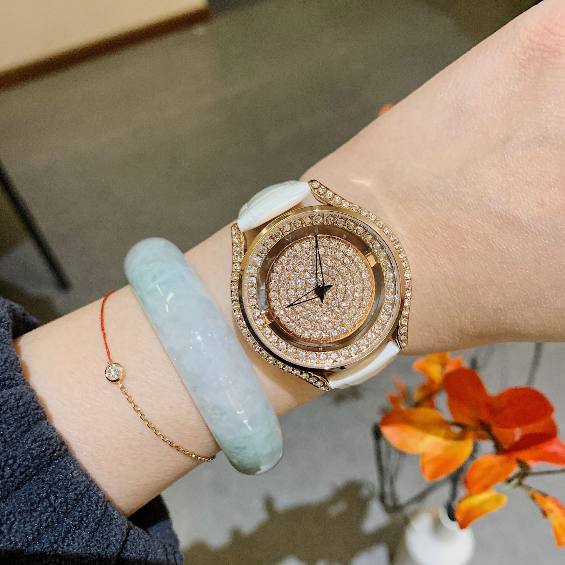 dinimi新款时尚皮带水钻手表女士时来运转轻奢满钻大表盘满钻女表