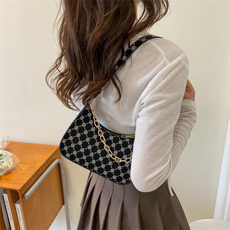 2023 New Special-Interest Design Floral Selenodont Bag Women's High-Grade All-Match Shoulder Underarm Bag Commuter Chain Bag