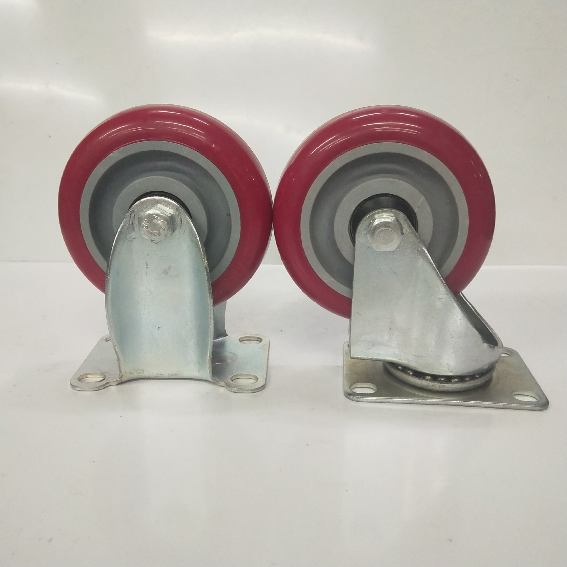 3寸4寸5寸中型枣红聚氨酯万向轮脚轮手推车轮子耐磨pu轮货架用轮