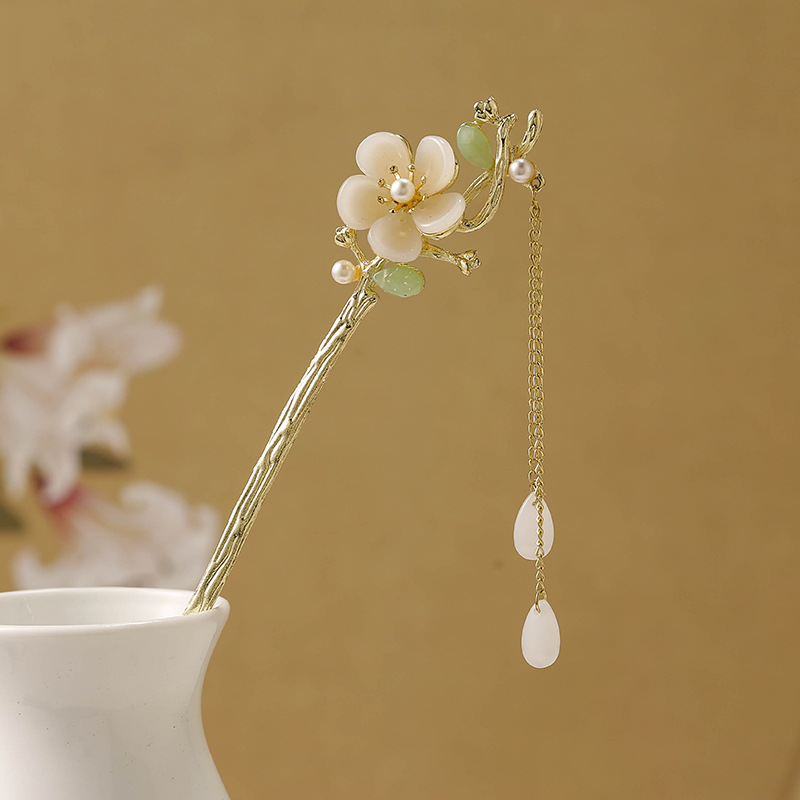 甜美气质仿玉兰花发簪中式流苏步摇合金簪子古装旗袍女式装饰发钗