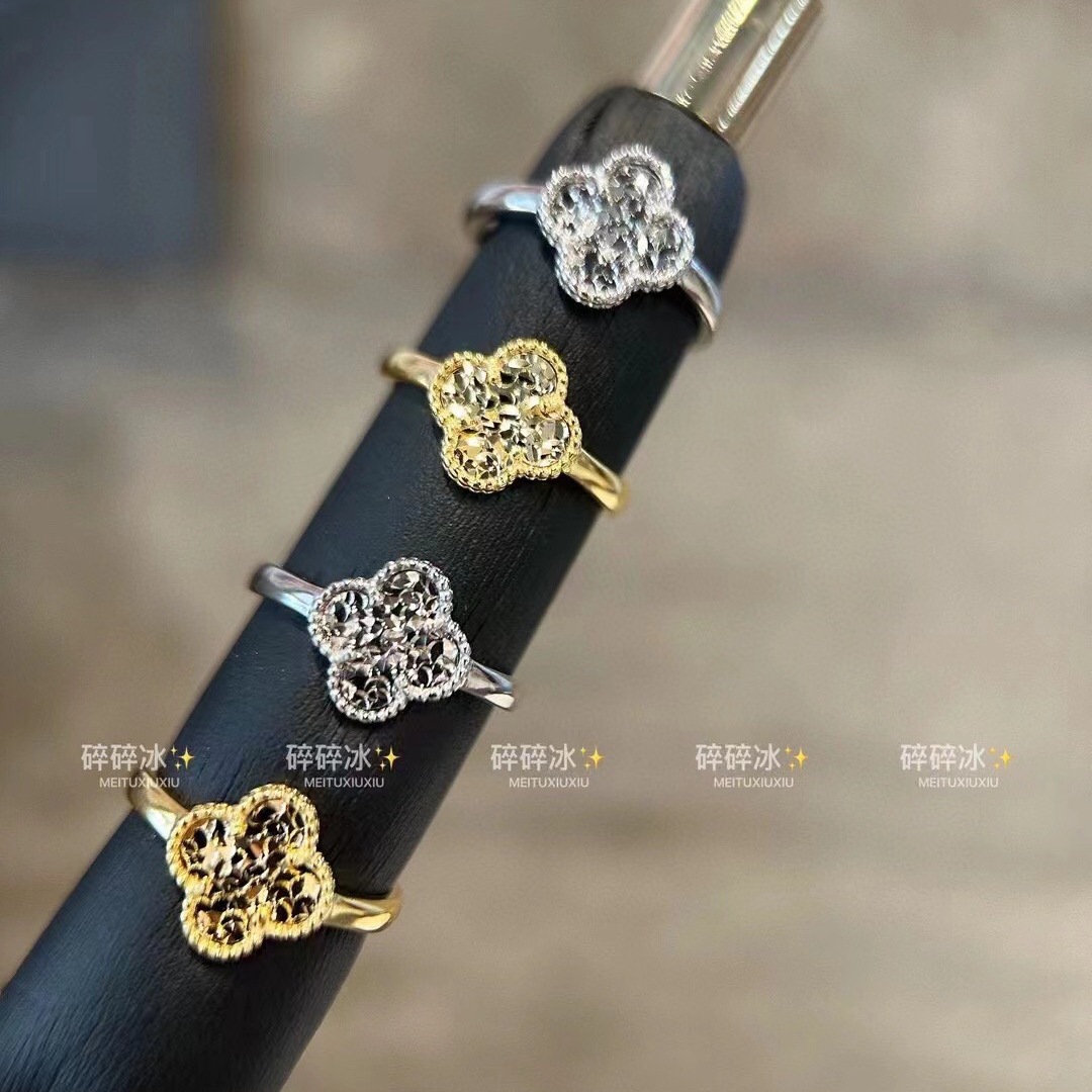 s990银韩版新款碎冰冰开口幸运草戒指银色 金色开口设计直播爆款