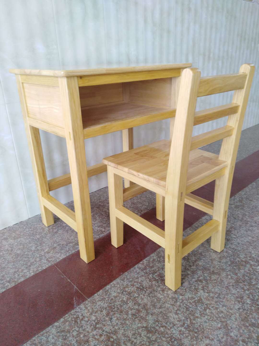 学生实木课桌椅学生木质课桌椅橡木课桌椅子实木课桌椅学校