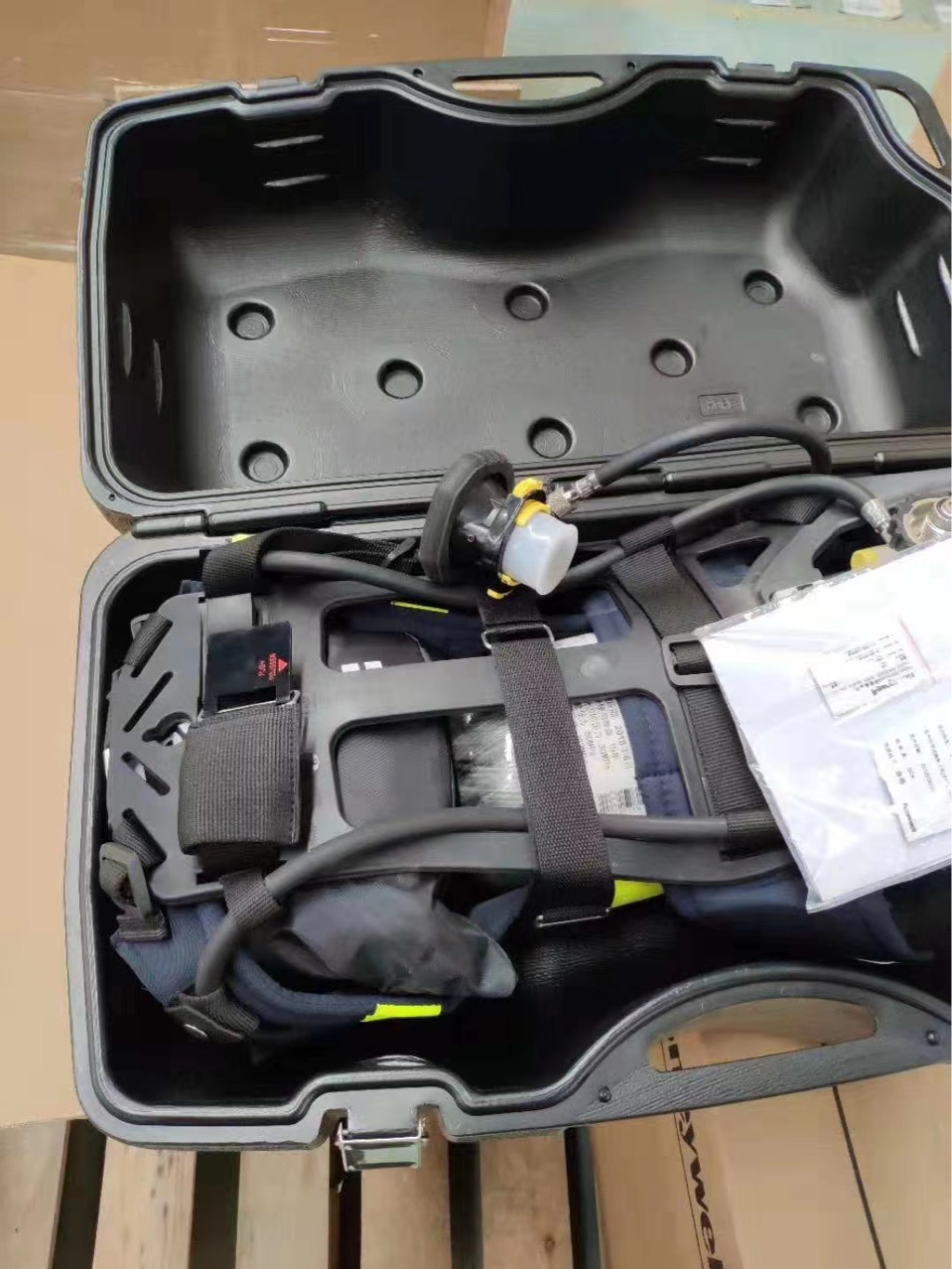 霍尼韦尔scba105k c900 6 8l碳纤维气瓶消防员正压式空气呼吸器