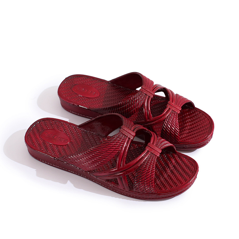 Autumn and Summer Comfortable Women's Slippers for the Elderly Home Indoor and Outdoor Mom Shoes Fashion Outdoor PVC Slippers