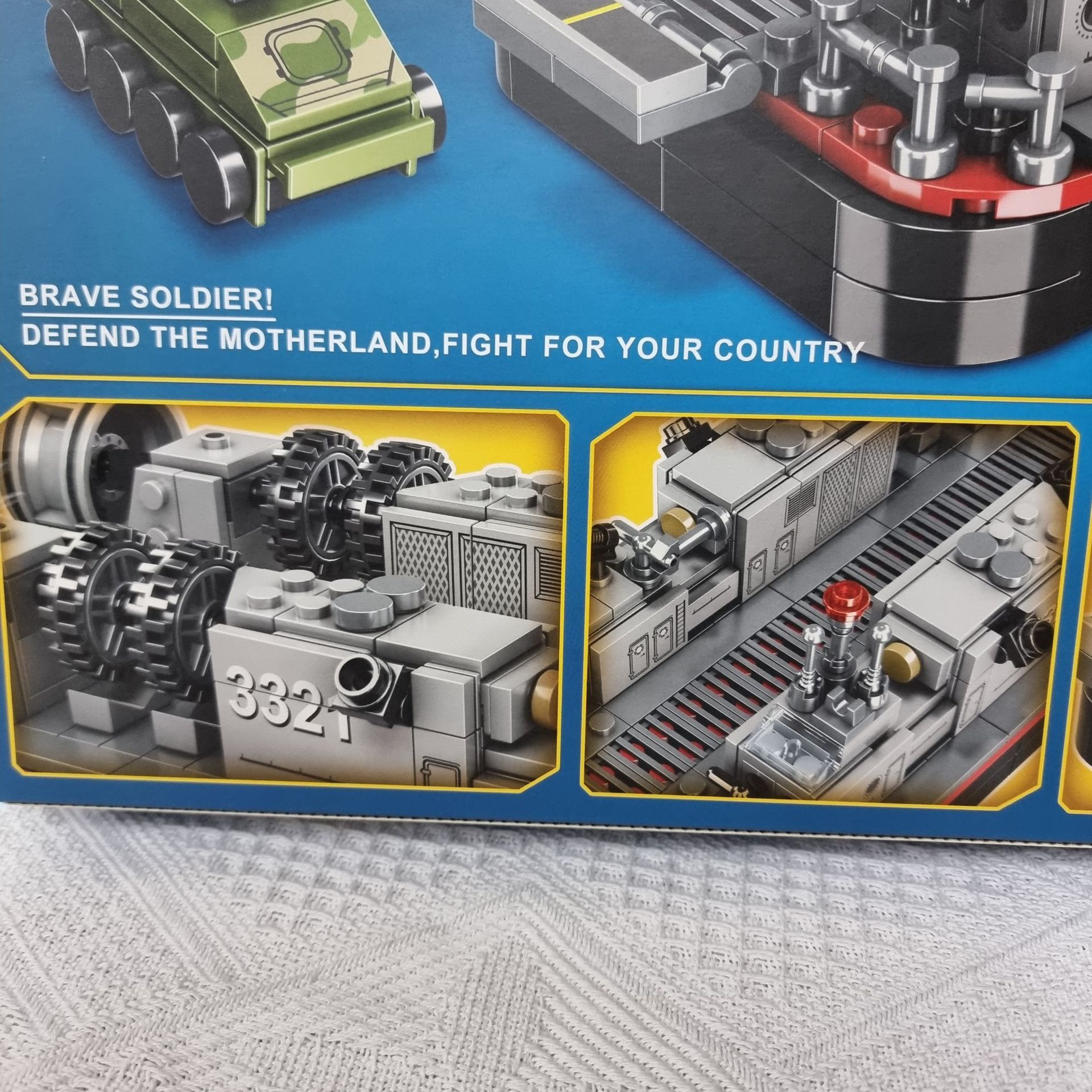 正博726型气垫登陆船小颗粒积木413块男孩军事模型积木玩具大礼盒