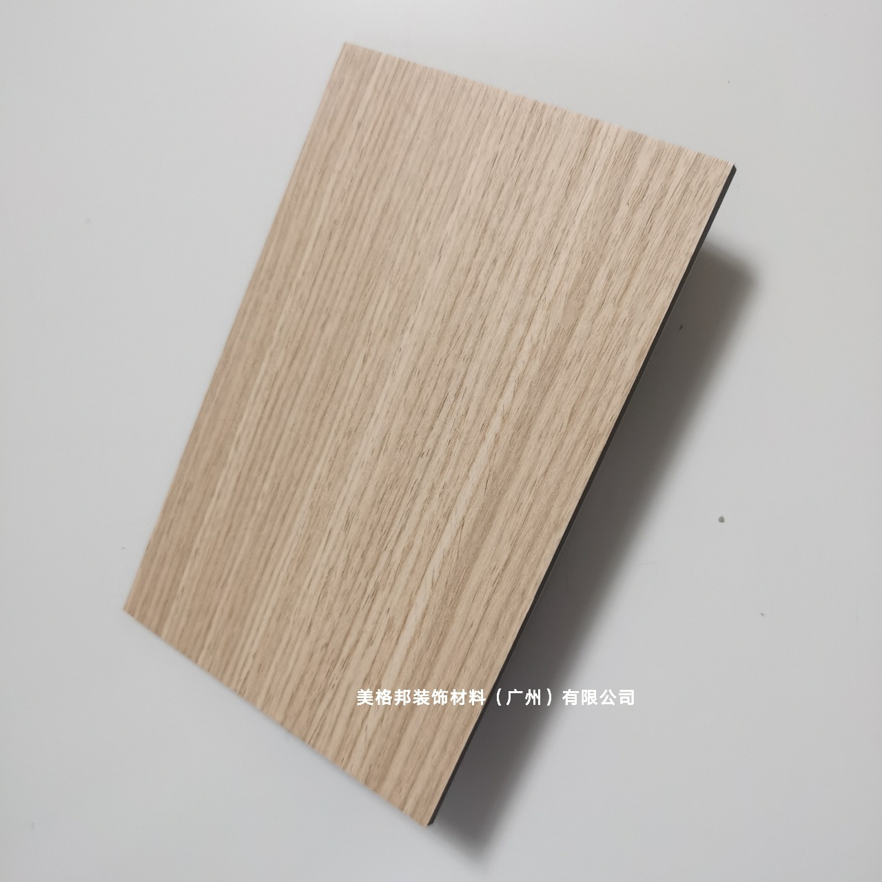 供应保丽莱蒙 pvc木纹覆膜铝复合板 4mm室内装饰墙板 出口金属板