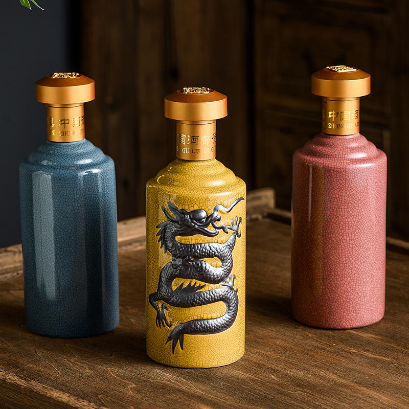 白酒瓶子空酒瓶一斤密封裂纹白酒瓶陶瓷开片釉裂纹釉浮雕龙瓶批发